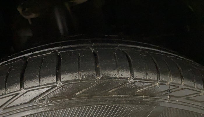 2021 Tata NEXON XZ PLUS PETROL, Petrol, Manual, 34,993 km, Right Front Tyre Tread