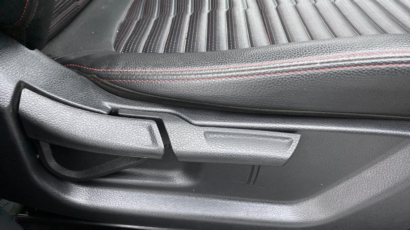 2020 KIA SONET GTX PLUS 1.5D  AT, Diesel, Automatic, 51,698 km, Driver Side Adjustment Panel