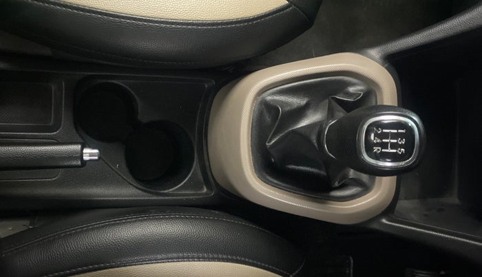 2014 Hyundai Grand i10 SPORTZ 1.2 KAPPA VTVT, Petrol, Manual, 60,150 km, Gear Lever