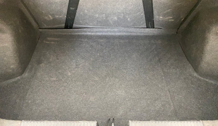 2024 Maruti Dzire VXI AMT, Petrol, Automatic, 30,873 km, Boot Inside