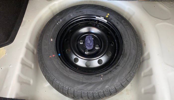 2024 Maruti Dzire VXI AMT, Petrol, Automatic, 30,873 km, Spare Tyre