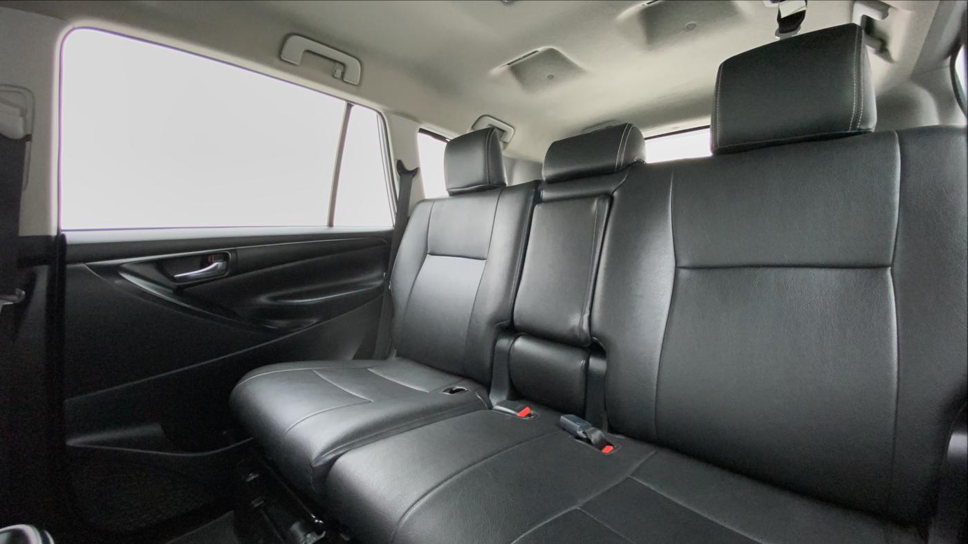 2018 Toyota Innova Crysta 2.4 GX 8 STR, Diesel, Manual, 32,472 km, Right Side Rear Door Cabin View