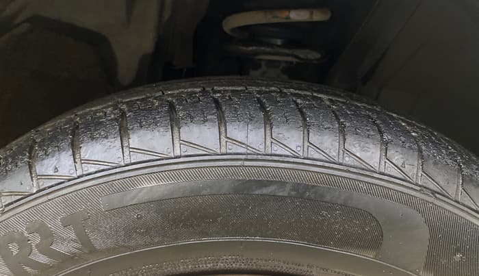 2019 Renault TRIBER RXT, Petrol, Manual, 21,845 km, Right Front Tyre Tread