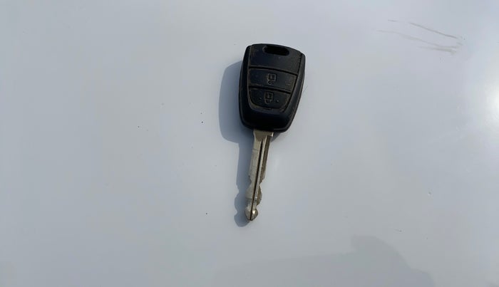 2018 Hyundai Grand i10 MAGNA 1.2 KAPPA VTVT, Petrol, Manual, 50,920 km, Key Close Up