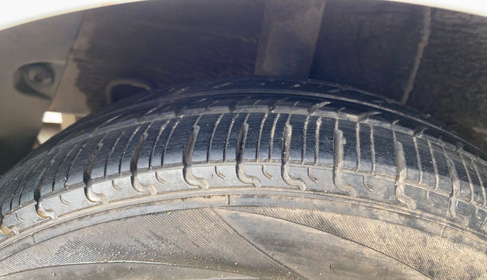 2018 Hyundai Grand i10 MAGNA 1.2 KAPPA VTVT, Petrol, Manual, 50,920 km, Right Rear Tyre Tread