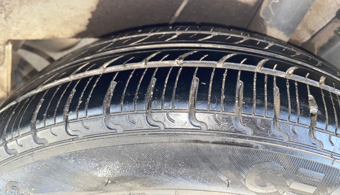 2018 Hyundai Grand i10 MAGNA 1.2 KAPPA VTVT, Petrol, Manual, 50,920 km, Left Rear Tyre Tread