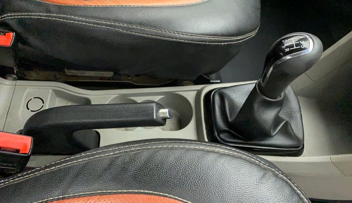 2018 Tata Tiago XZ PETROL, Petrol, Manual, 52,944 km, Gear Lever
