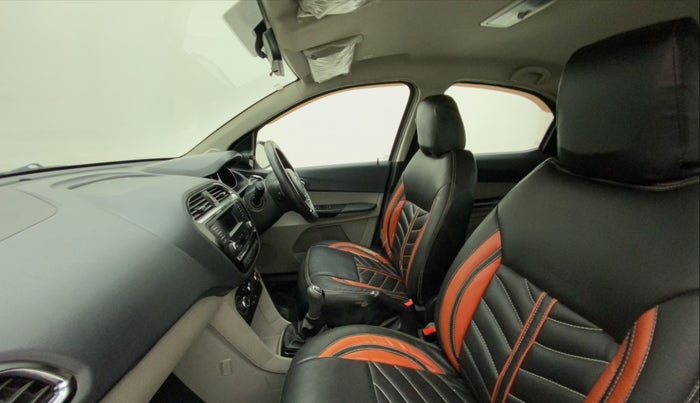 2018 Tata Tiago XZ PETROL, Petrol, Manual, 52,944 km, Right Side Front Door Cabin