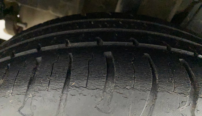 2018 Tata Tiago XZ PETROL, Petrol, Manual, 52,944 km, Right Rear Tyre Tread