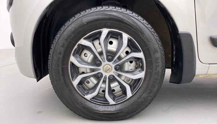 2021 Maruti New Wagon-R LXI CNG 1.0 L, CNG, Manual, 60,266 km, Left Front Wheel