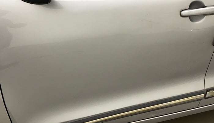 2020 Maruti Baleno SIGMA PETROL 1.2, CNG, Manual, 60,010 km, Front passenger door - Minor scratches