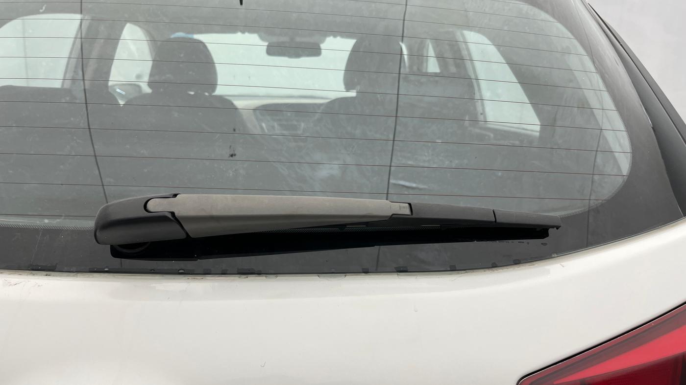 2015 Hyundai Elite i20 ASTA 1.2, Petrol, Manual, 50 km, Rear Wiper
