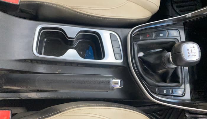 2023 MG HECTOR SHARP PRO 2.0 TURBO DIESEL, Diesel, Manual, 23,647 km, Gear Lever