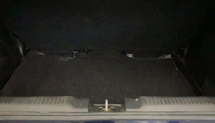 2022 Maruti Swift VXI, Petrol, Manual, 36,475 km, Boot Inside