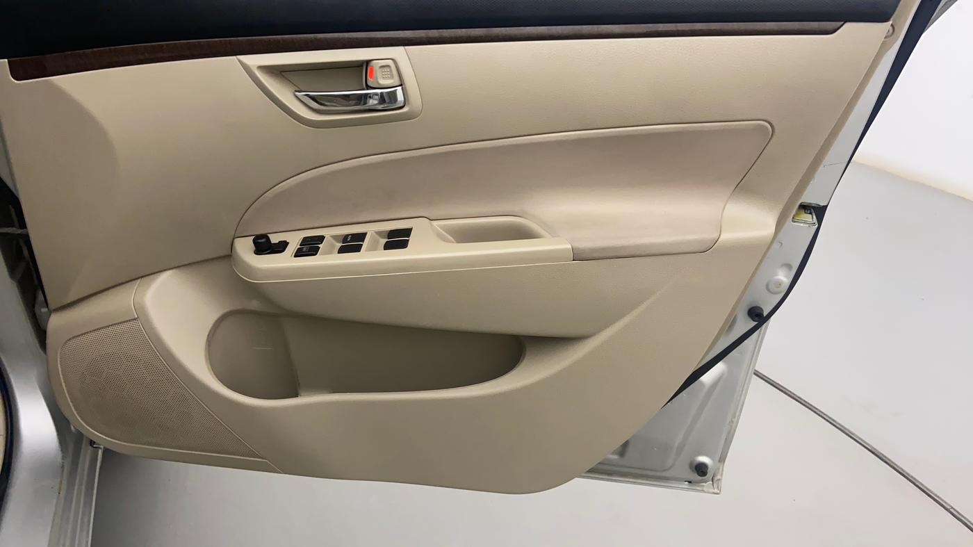 2017 Maruti Swift Dzire VXI (O), Petrol, Manual, 39,836 km, Driver Side Door Panels Control
