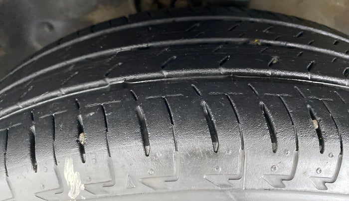 2020 Maruti IGNIS SIGMA 1.2 K12, Petrol, Manual, 20,945 km, Left Front Tyre Tread
