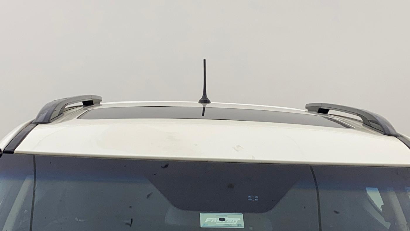 2021 Mahindra XUV300 W8 (O) 1.2 PETROL, Petrol, Manual, 78,893 km, Moonroof/ Sunroof