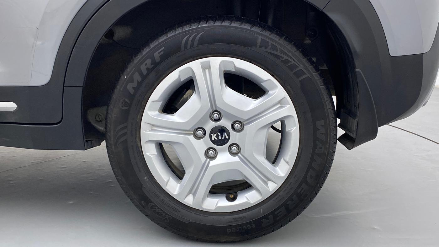 2021 KIA SONET HTX 1.0 IMT, Petrol, Manual, 10,949 km, Left Rear Wheel