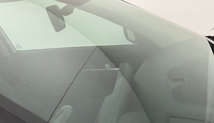 2020 KIA SELTOS GTX PLUS 1.4 PETROL, Petrol, Manual, 74,159 km, Front windshield - Minor spot on windshield