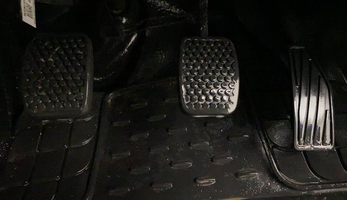 2022 Maruti Alto LXI O, Petrol, Manual, 25,322 km, Pedals
