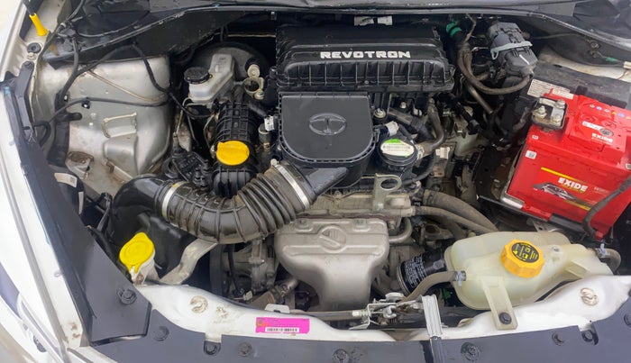 2018 Tata Tiago XTA PETROL, Petrol, Automatic, 25,432 km, Engine View - Right