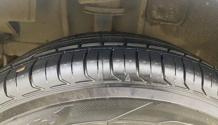 2018 Tata Tiago XTA PETROL, Petrol, Automatic, 25,432 km, Right Rear Tyre Tread