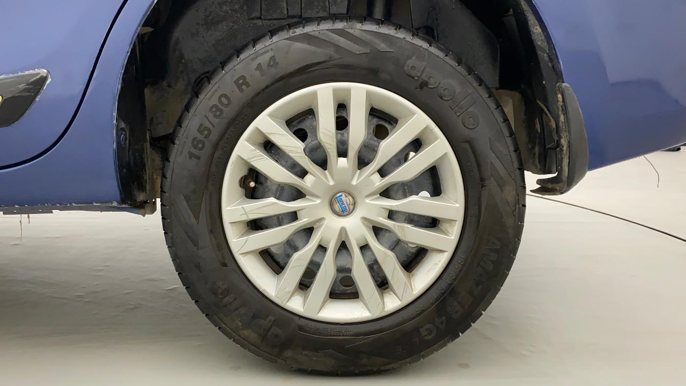 2017 Maruti Dzire VXI, Petrol, Manual, 74,884 km, Left Rear Wheel