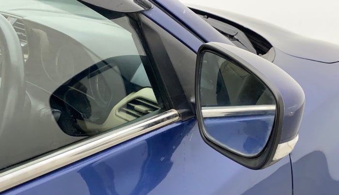 2017 Maruti Dzire VXI, Petrol, Manual, 74,884 km, Right rear-view mirror - Mirror motor not working