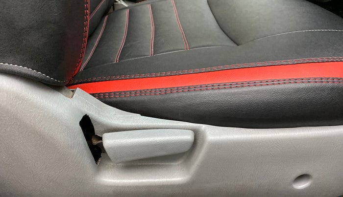 2013 Maruti Alto K10 VXI P, Petrol, Manual, 59,015 km, Driver Side Adjustment Panel