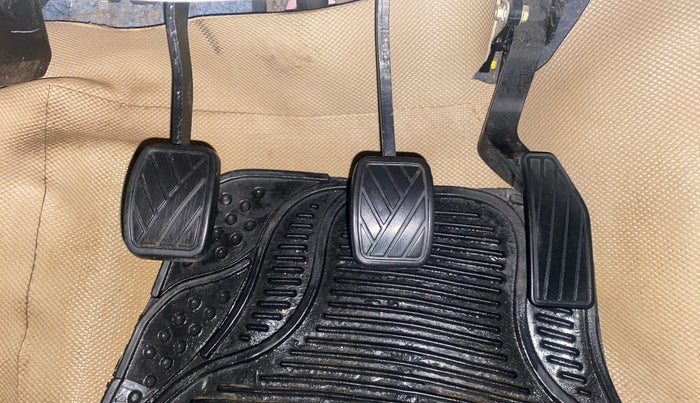 2016 Maruti Celerio VXI, Petrol, Manual, 39,999 km, Pedals