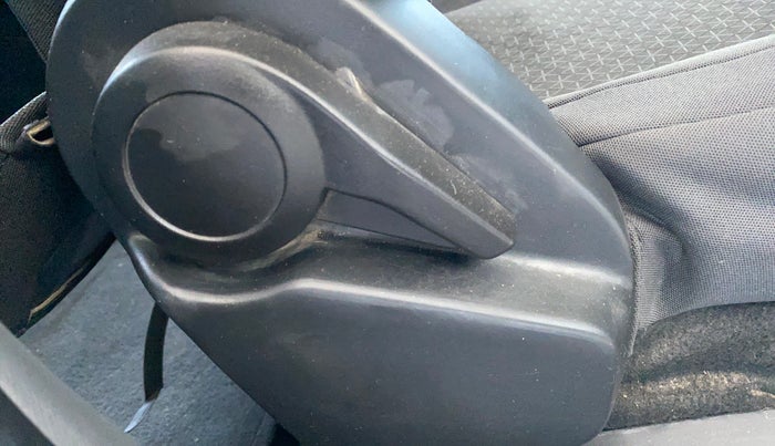 2021 Tata ALTROZ XT DIESEL, Diesel, Manual, 93,147 km, Driver Side Adjustment Panel