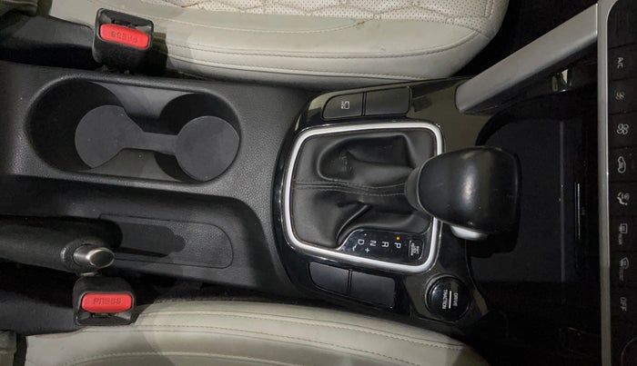 2022 KIA SELTOS HTX 1.5 DIESEL AT, Diesel, Automatic, 77,775 km, Gear Lever