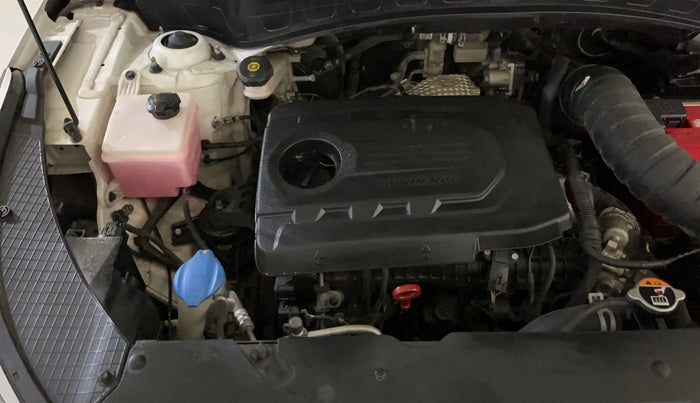 2022 KIA SELTOS HTX 1.5 DIESEL AT, Diesel, Automatic, 77,775 km, Engine View - Right