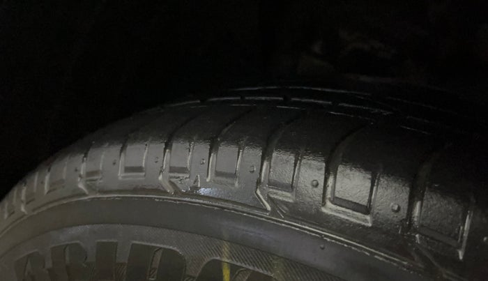 2022 KIA SELTOS HTX 1.5 DIESEL AT, Diesel, Automatic, 77,775 km, Left Front Tyre Tread