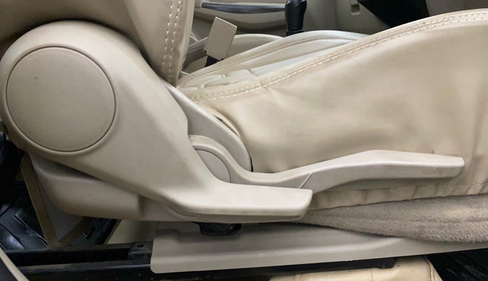 2021 Maruti Dzire ZXI, Petrol, Manual, 78,178 km, Driver Side Adjustment Panel