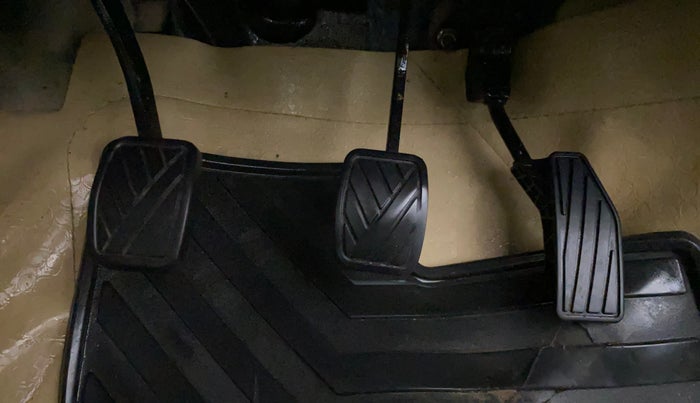 2021 Maruti Dzire ZXI, Petrol, Manual, 78,178 km, Pedals