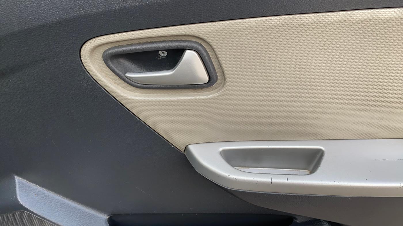 2018 Maruti Alto K10 VXI (O) AMT, Petrol, Automatic, 80,252 km, Driver Side Door Panels Control