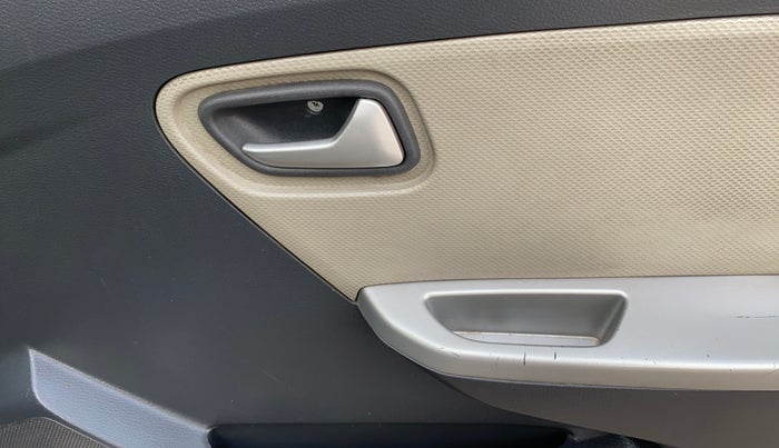 2018 Maruti Alto K10 VXI (O) AMT, Petrol, Automatic, 80,252 km, Driver Side Door Panels Control