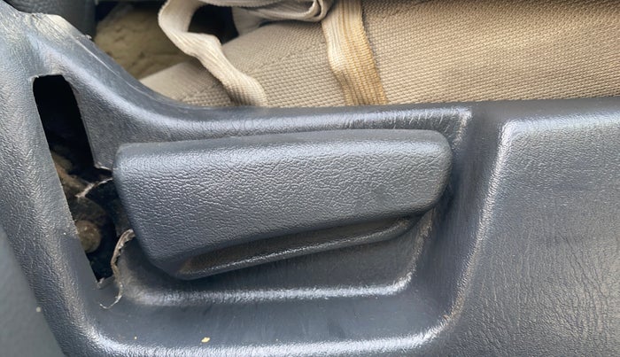 2018 Maruti Alto K10 VXI (O) AMT, Petrol, Automatic, 80,252 km, Driver Side Adjustment Panel