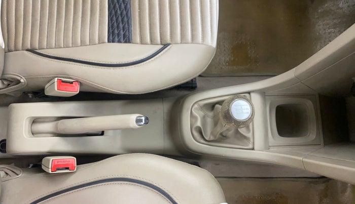 2016 Maruti Swift Dzire VXI, Petrol, Manual, 72,920 km, Gear Lever