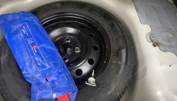 2016 Maruti Swift Dzire VXI, Petrol, Manual, 72,920 km, Spare Tyre