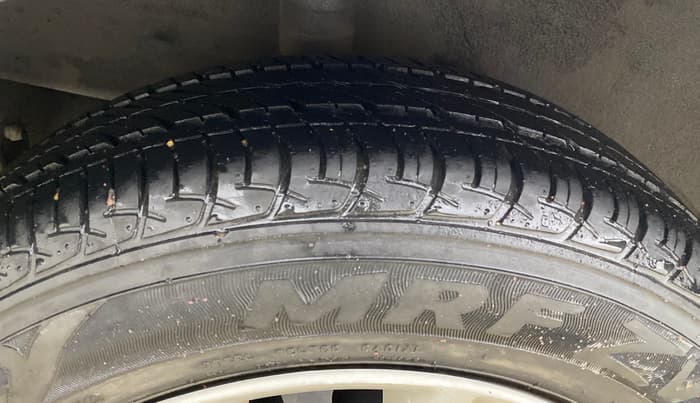 2017 Nissan Micra XL CVT, Petrol, Automatic, 27,897 km, Right Rear Tyre Tread