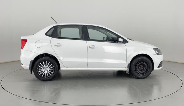 2019 Volkswagen Ameo COMFORTLINE 1.0, CNG, Manual, 43,806 km, Right Side View