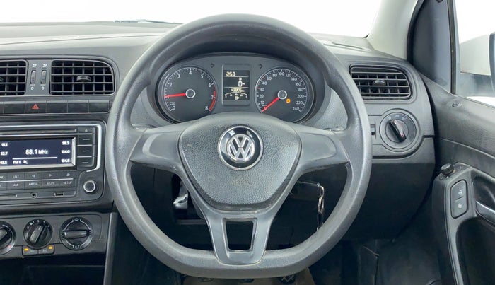 2019 Volkswagen Ameo COMFORTLINE 1.0, CNG, Manual, 43,806 km, Steering Wheel Close Up