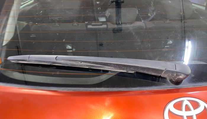 2024 Toyota Urban Cruiser Taisor V 1.0 Petrol MT, Petrol, Manual, 16,221 km, Rear Wiper