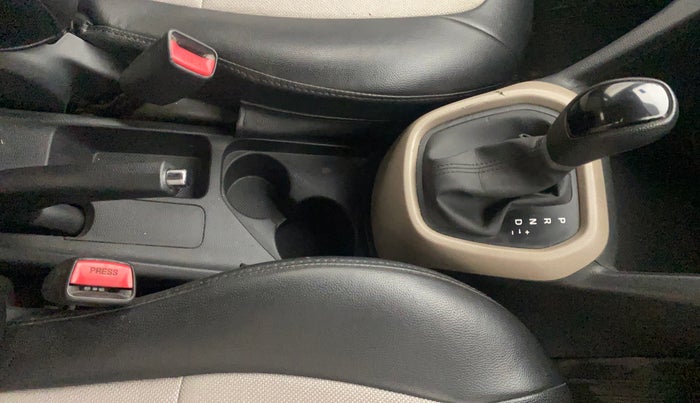 2015 Hyundai Grand i10 ASTA AT 1.2 KAPPA VTVT, Petrol, Automatic, 50,222 km, Gear Lever