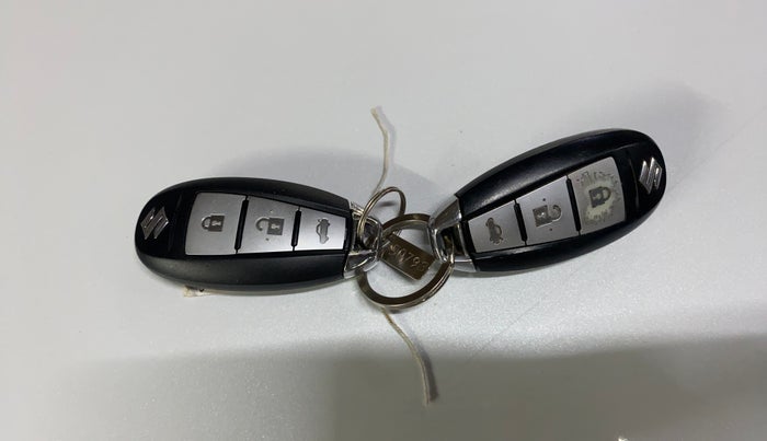 2018 Maruti Ciaz ALPHA  AT 1.5 SHVS PETROL, Petrol, Automatic, 60,510 km, Key Close Up