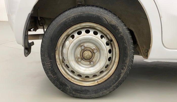 2014 Datsun Go T, Petrol, Manual, 59,232 km, Right Rear Wheel