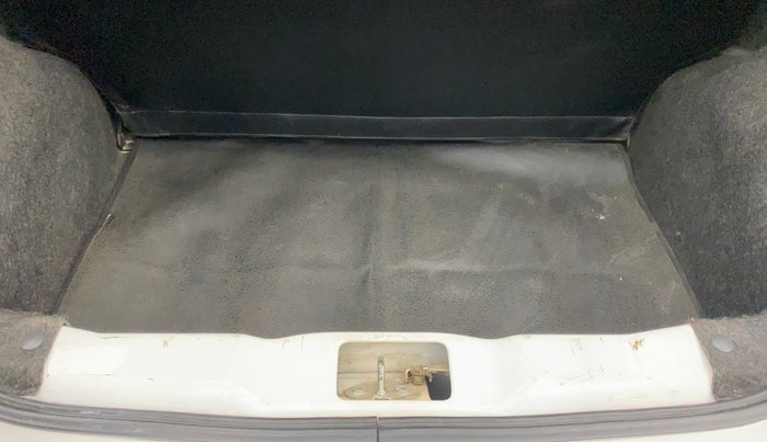 2014 Datsun Go T, Petrol, Manual, 59,232 km, Boot Inside