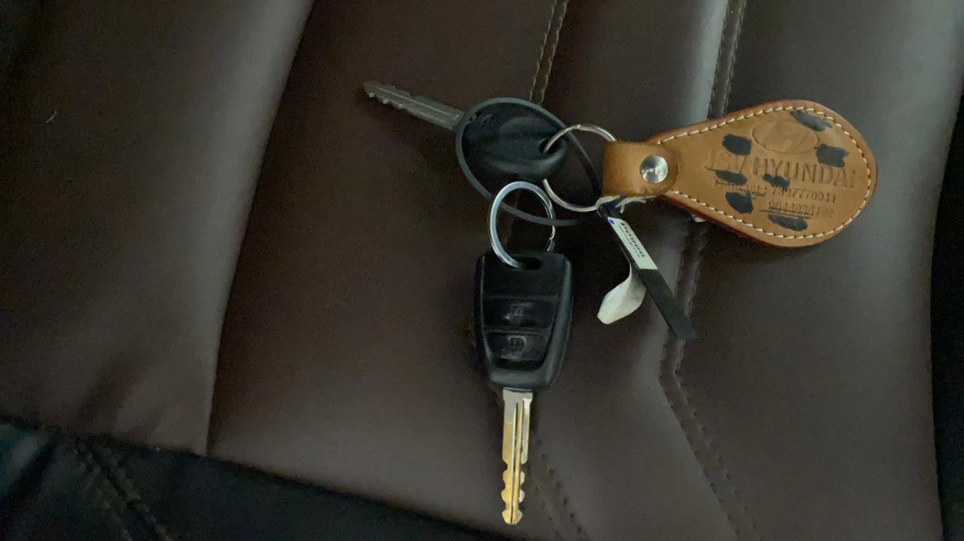 2019 Hyundai NEW SANTRO SPORTZ AMT, Petrol, Automatic, 1,01,490 km, Key Close Up